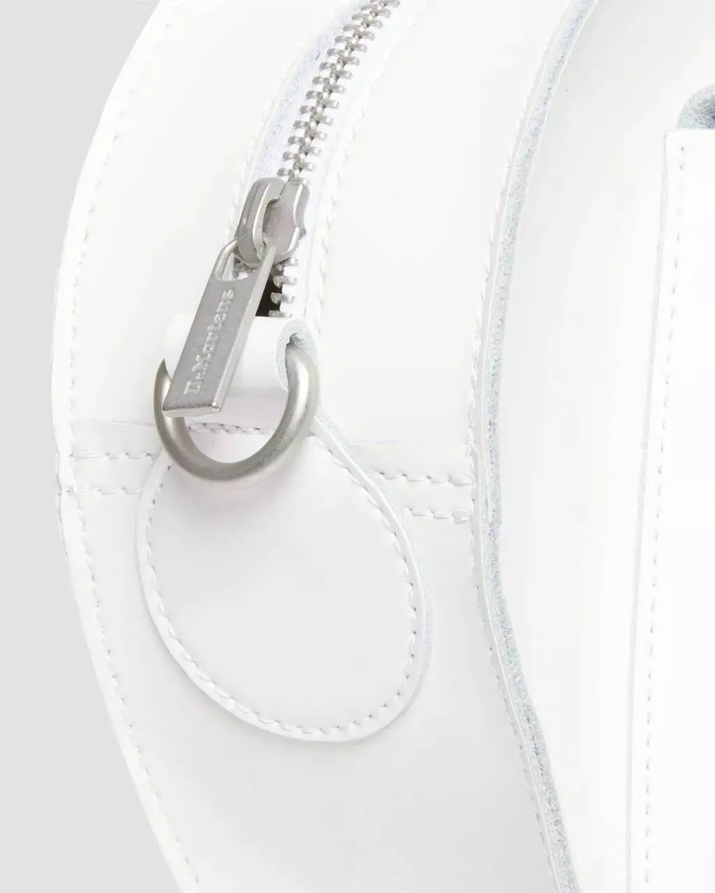 Backpack Dr. Martens Heart Shaped Leather, white