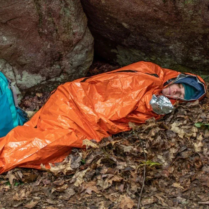 Emergency Bivvy with Rescue Whistle